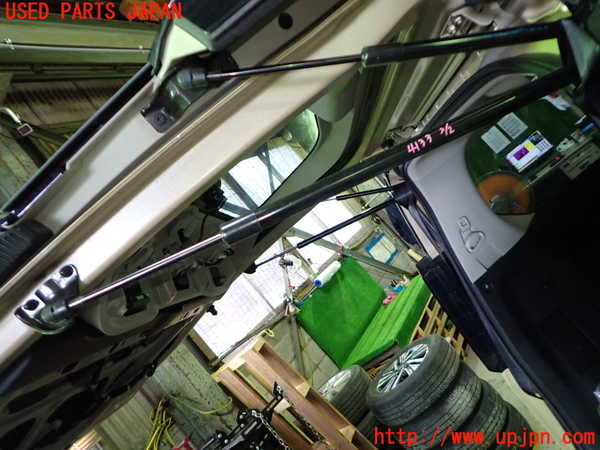 1UPJ-9241331584]セレナ e-POWER(GFC28)リアゲートダンパー 中古_2