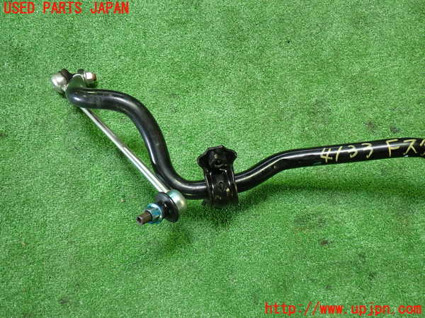 1UPJ-9241335440]セレナ e-POWER(GFC28)フロントスタビライザー 中古_3