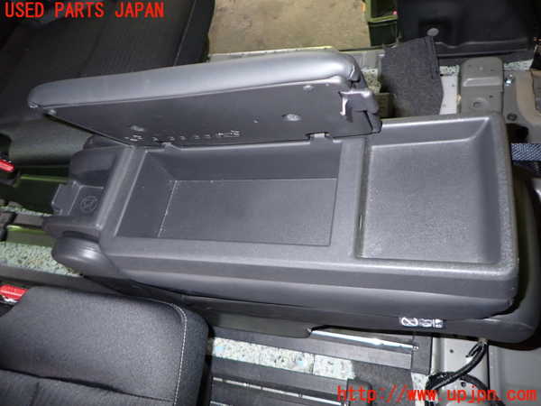 1UPJ-9241337465]セレナ e-POWER(GFC28)補助席 中古_5