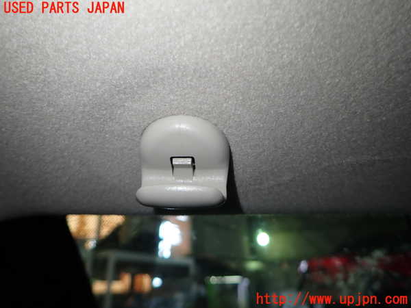 1UPJ-9241337625]セレナ e-POWER(GFC28)室内サンバイザー右側 中古_4