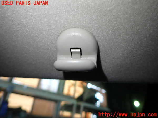1UPJ-9241337630]セレナ e-POWER(GFC28)室内サンバイザー左側 中古_4