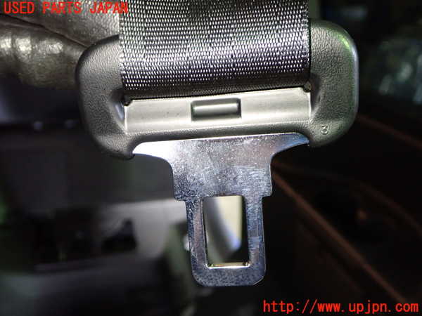 1UPJ-9241337215]セレナ e-POWER(GFC28)3列目シートベルト 中古_2