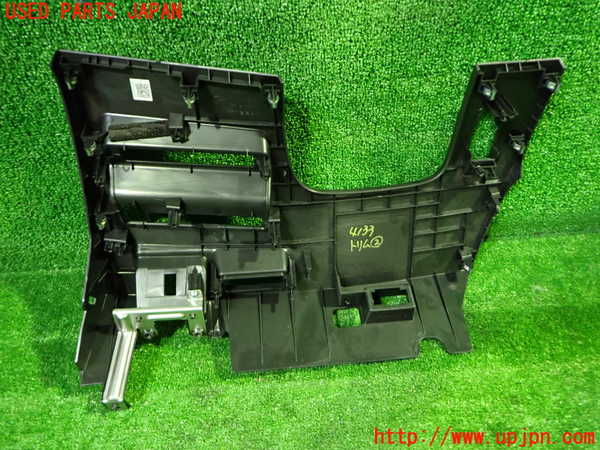 1UPJ-9241337692]セレナ e-POWER(GFC28)内装トリム類2 中古_2