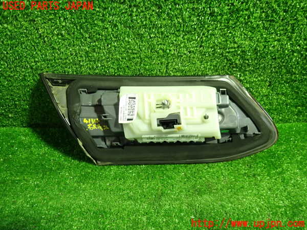 1UPJ-9241341550]ベンツ E200 クーペ(238342C)(C238)右リアフィニッシャー 中古_3