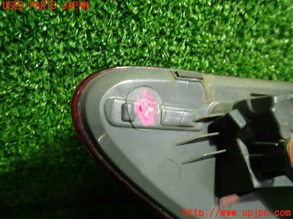 1UPJ-9241341530]ベンツ E200 クーペ(238342C)(C238)右テールランプ 中古_3