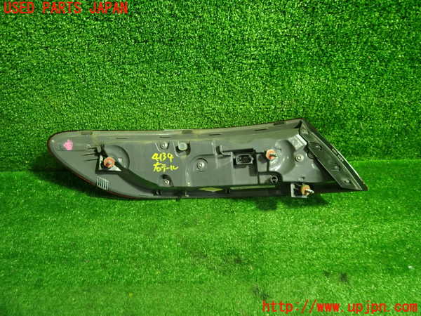 1UPJ-9241341530]ベンツ E200 クーペ(238342C)(C238)右テールランプ 中古_4