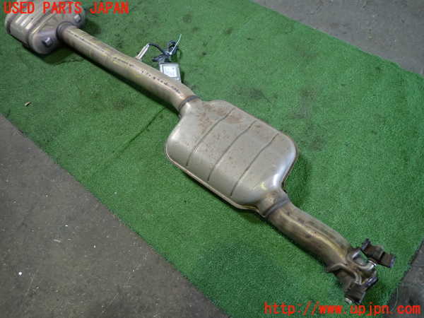 1UPJ-9241342631]ベンツ E200 クーペ(238342C)(C238)フロントパイプ1 中古_3