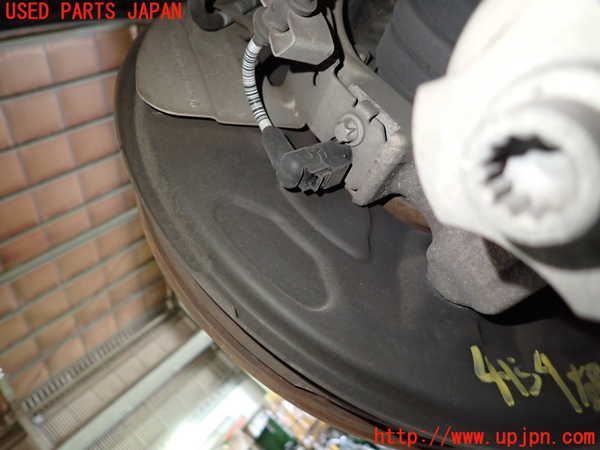 1UPJ-9241344300]ベンツ E200 クーペ(238342C)(C238)右リアナックルハブ 中古_2