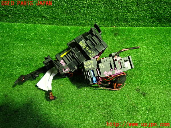 1UPJ-9241346743]ベンツ E200 クーペ(238342C)(C238)ヒューズボックス3 中古_2