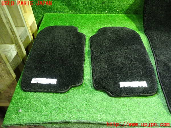 1UPJ-9241347800]ベンツ E200 クーペ(238342C)(C238)フロアマット 中古_3