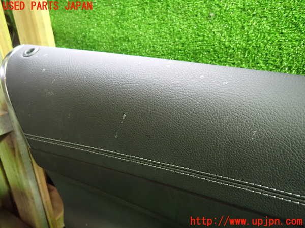 1UPJ-9241341264]ベンツ E200 クーペ(238342C)(C238)左ドア内張り 中古_3