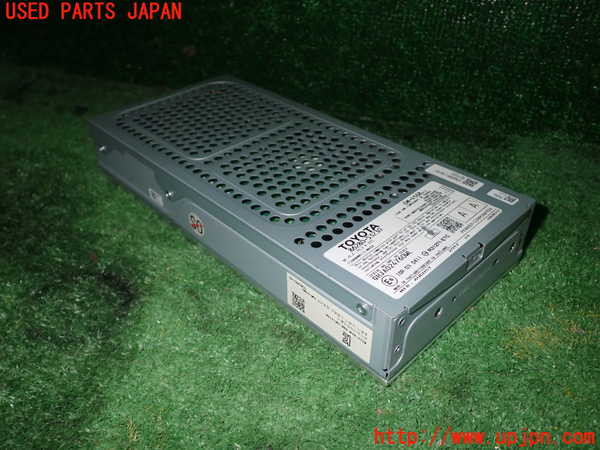 1UPJ-9241356525]レクサス・IS200t(ASE30)アンプ 中古_3