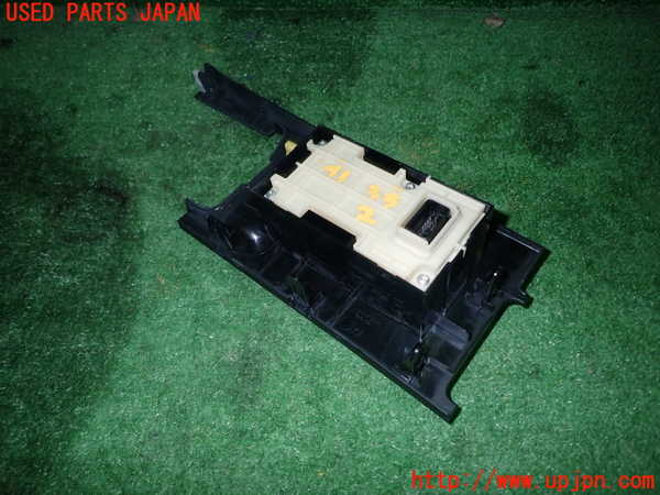 1UPJ-9241356307]レクサス・IS200t(ASE30)スイッチ2 中古_2