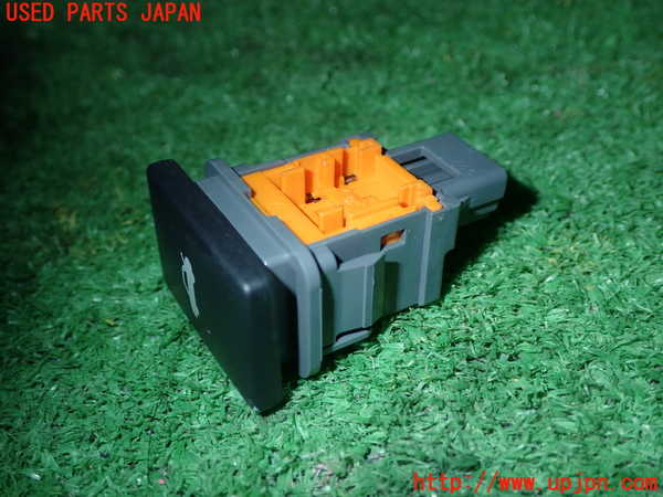 1UPJ-9241356311]レクサス・IS200t(ASE30)スイッチ6 中古_2