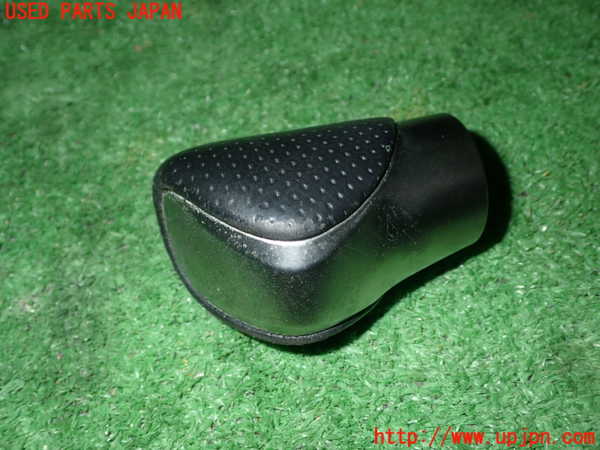 1UPJ-9241357570]レクサス・IS200t(ASE30)シフトノブ 中古_4
