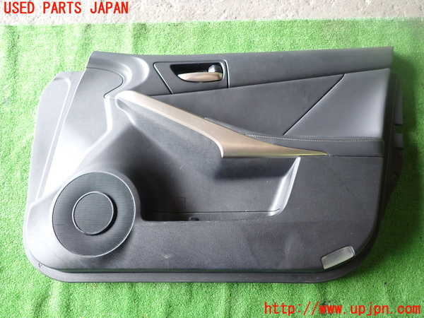 1UPJ-9241351234]レクサス・IS200t(ASE30)右前ドア内張り 中古_1