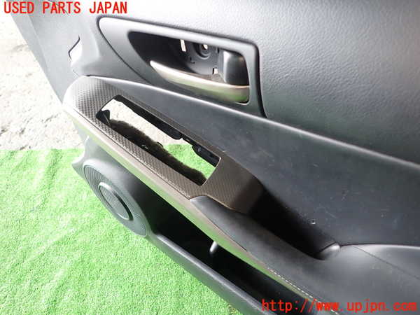 1UPJ-9241351234]レクサス・IS200t(ASE30)右前ドア内張り 中古_3