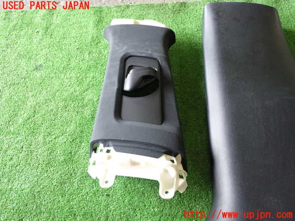 1UPJ-9241357670]レクサス・IS200t(ASE30)左センターピラートリム 中古_2