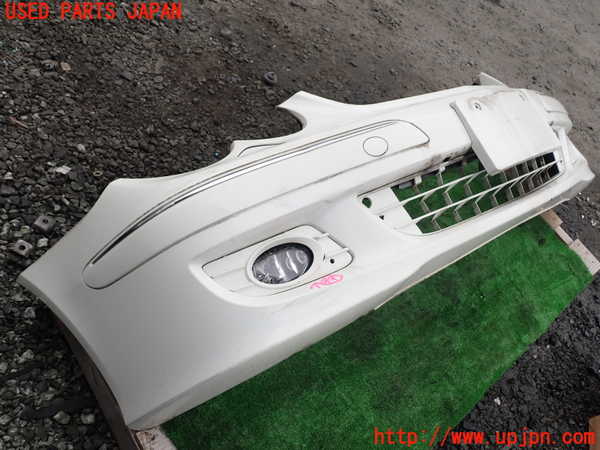 1UPJ-9241361010]ベンツ CLK350 カブリオレ(209456)(A209系)フロントバンパー 中古_3