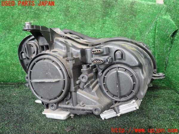 1UPJ-9241361132]ベンツ CLK350 カブリオレ(209456)(A209系)左ヘッドライト HID 中古_3