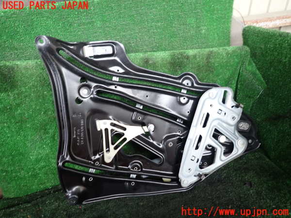 1UPJ-9241361326]ベンツ CLK350 カブリオレ(209456)(A209系)左後レギュレーターモーター 中古_2