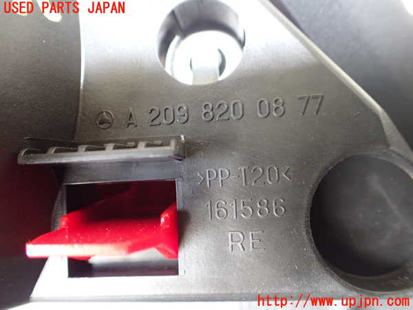 1UPJ-9241361530]ベンツ CLK350 カブリオレ(209456)(A209系)右テールランプ 中古_3
