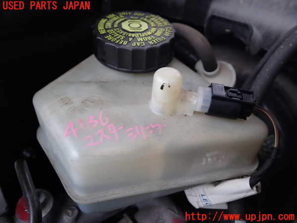 1UPJ-9241364050]ベンツ CLK350 カブリオレ(209456)(A209系)ブレーキマスターシリンダー 中古_2