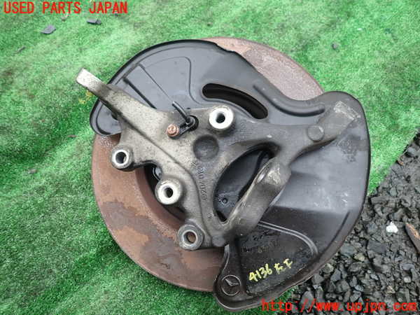 1UPJ-9241364295]ベンツ CLK350 カブリオレ(209456)(A209系)左フロントナックルハブ 中古_2