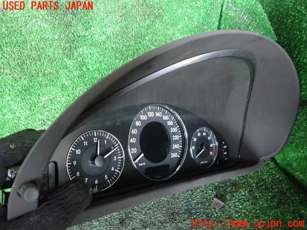 1UPJ-9241366170]ベンツ CLK350 カブリオレ(209456)(A209系)スピードメーター 中古_2