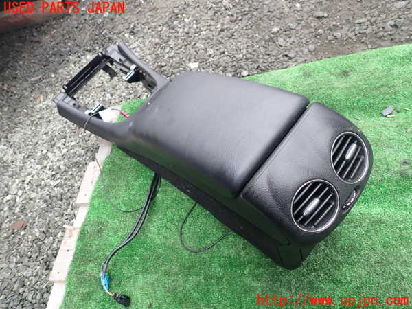 1UPJ-9241367540]ベンツ CLK350 カブリオレ(209456)(A209系)センターコンソール 中古_3