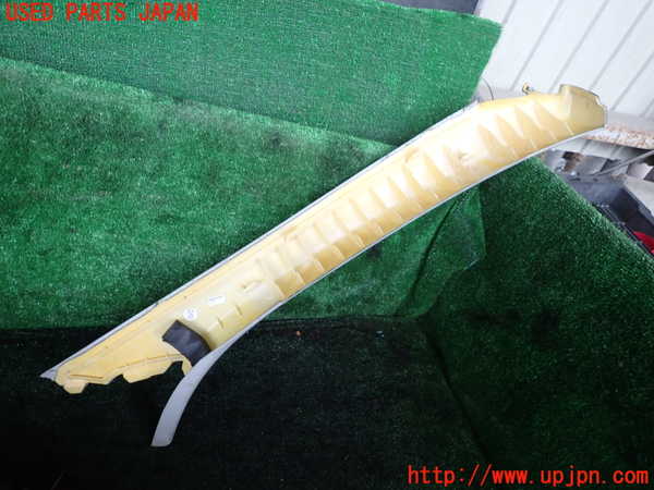 1UPJ-9241367660]ベンツ CLK350 カブリオレ(209456)(A209系)左フロントピラートリム 中古_3