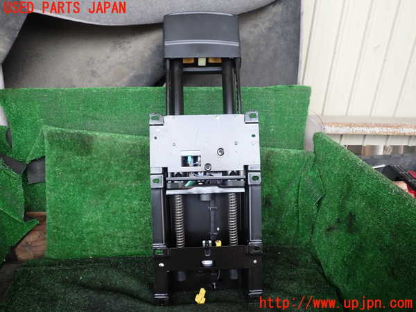 1UPJ-9241367150]ベンツ CLK350 カブリオレ(209456)(A209系)右2列目ヘッドレスト 中古_4