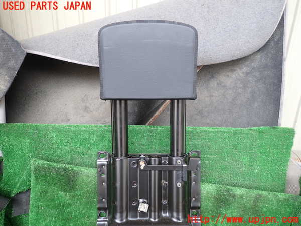 1UPJ-9241367180]ベンツ CLK350 カブリオレ(209456)(A209系)左2列目ヘッドレスト 中古_2