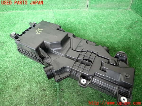 1UPJ-9241372560]ステップワゴン スパーダ ハイブリッド(RP5)エアクリーナーボックス 中古_2