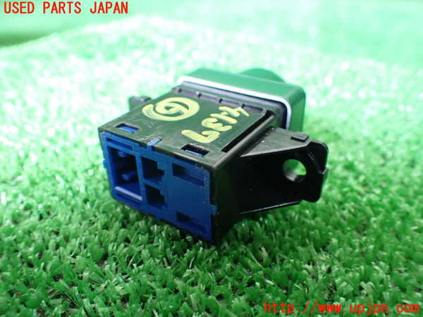 1UPJ-9241376311]ステップワゴン スパーダ ハイブリッド(RP5)スイッチ6 (ECON) 中古_2