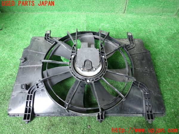1UPJ-9241376836]ステップワゴン スパーダ ハイブリッド(RP5)電動ファン1 中古_2
