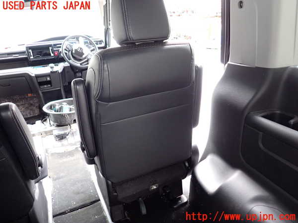 1UPJ-9241377145]ステップワゴン スパーダ ハイブリッド(RP5)右2列目シート 中古_4