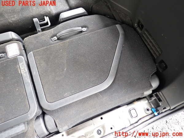 1UPJ-9241377235]ステップワゴン スパーダ ハイブリッド(RP5)右3列目シート 中古_5