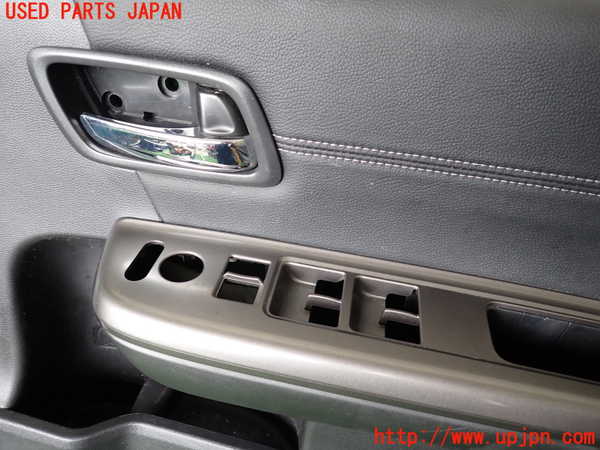 1UPJ-9241371234]ステップワゴン スパーダ ハイブリッド(RP5)右前ドア内張り 中古_2