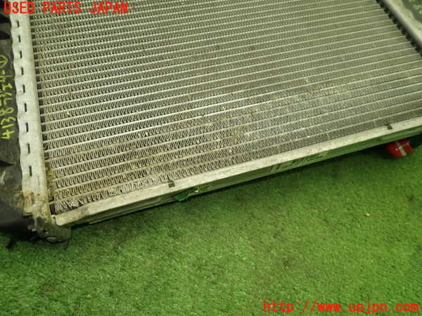 1UPJ-9241382321]ポルシェ・ボクスター(986K)ラジエーター1 (右) 中古_3