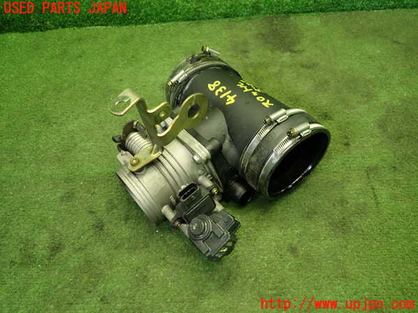 1UPJ-9241382250]ポルシェ・ボクスター(986K)スロットルボデー 中古_3