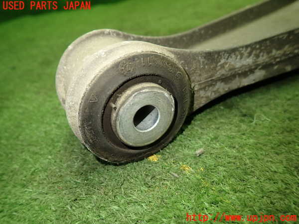 1UPJ-9241385176]ポルシェ・ボクスター(986K)右フロントロアアーム1 中古_3