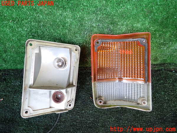 1UPJ-9241391152]ランクル60系(HJ60V(改))左コーナーランプ 中古_4