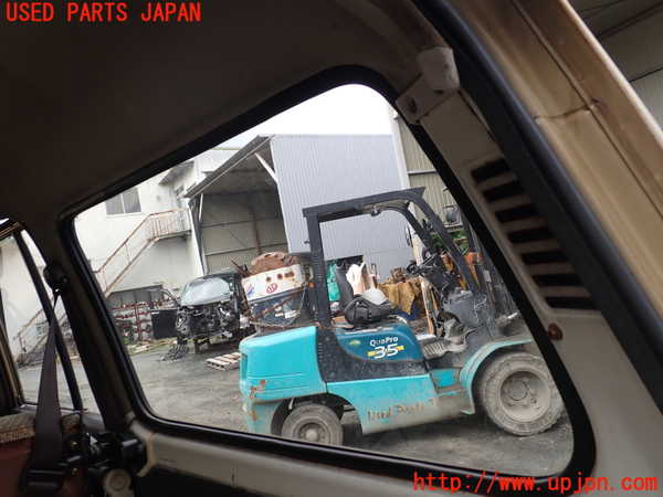 1UPJ-9241391380]ランクル60系(HJ60V(改))右クォーターガラス 中古(M284)_2