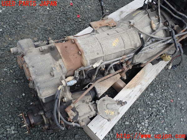 1UPJ-9241393010]ランクル60系(HJ60V(改))ミッション AT 2H 4WD 中古_2