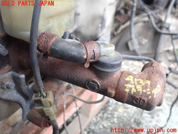 1UPJ-9241394050]ランクル60系(HJ60V(改))ブレーキマスターシリンダー 中古_3
