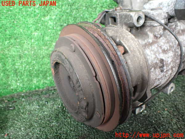 1UPJ-9241396025]ランクル60系(HJ60V(改))エアコンコンプレッサー 中古_3