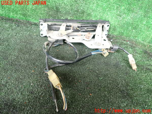 1UPJ-9241396066]ランクル60系(HJ60V(改))エアコンスイッチ1 中古_3