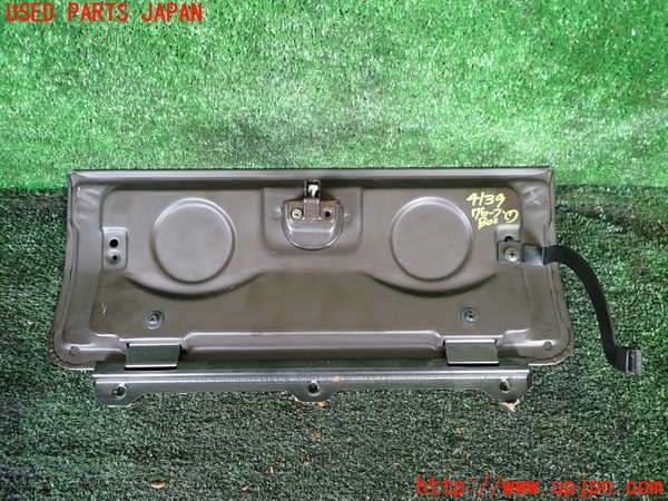 1UPJ-9241397516]ランクル60系(HJ60V(改))グローブボックス1 中古_3