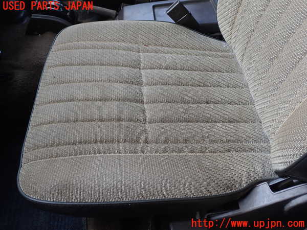 1UPJ-9241397065]ランクル60系(HJ60V(改))助手席シート 中古_3